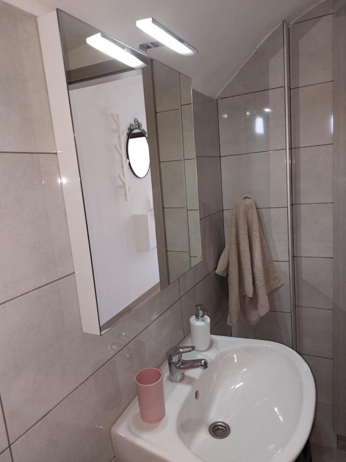 Apartman Biba Lubenice Kültér fotó